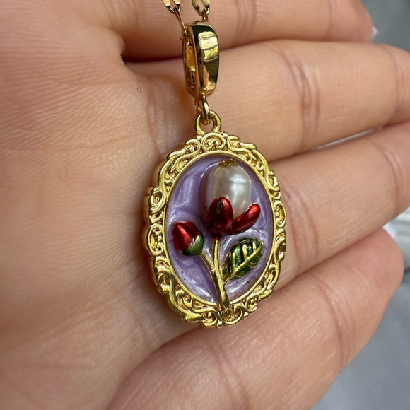 Art Canva Vintage plates stainless steel Gold and Red Floral Pendant Necklace